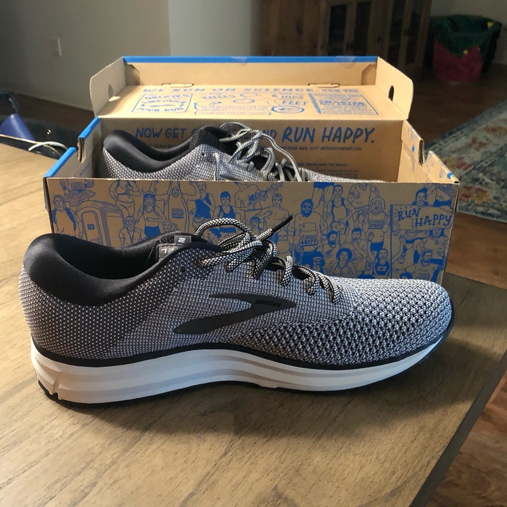 14 Men’s Brooks Running shoes